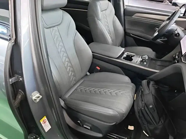 BYD Song L DM-i — Фото автомобиля 24