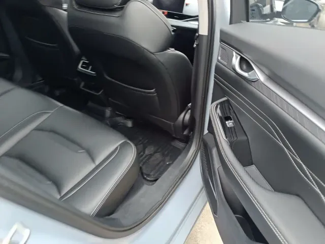 Geely Xingrui — Фото автомобиля 14
