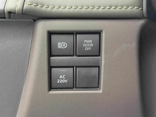 Toyota Alphard — Фото автомобиля 20