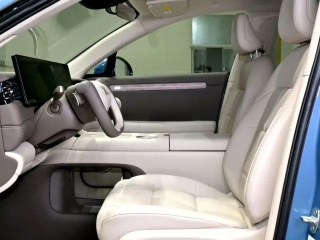 IM Motors LS6 — Фото автомобиля 8