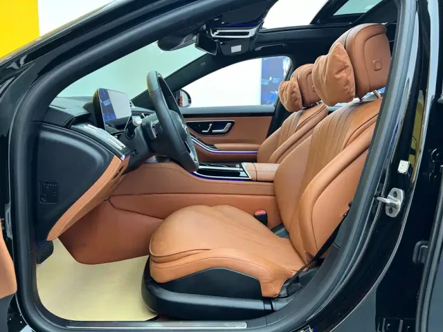 Mercedes-Benz S-Class — Фото автомобиля 17