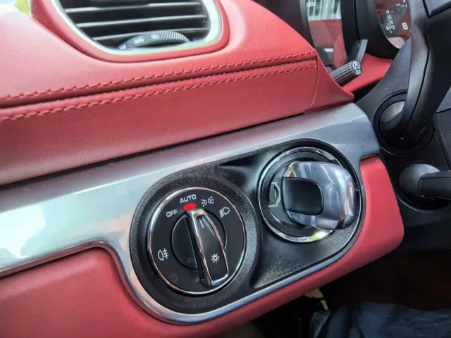 Porsche 718 — Фото автомобиля 11