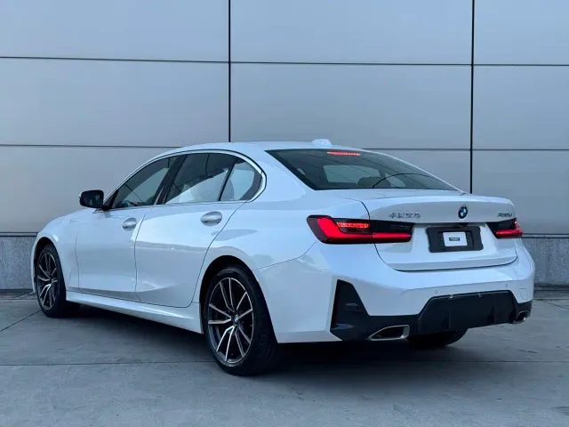 BMW 3 Series — Фото автомобиля 19
