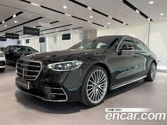 Фотография автомобиля — Mercedes-Benz S-Class W223