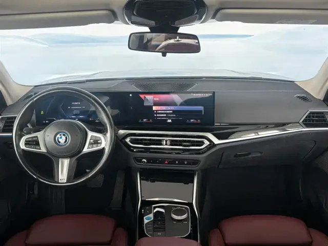 BMW i3 — Фото автомобиля 24