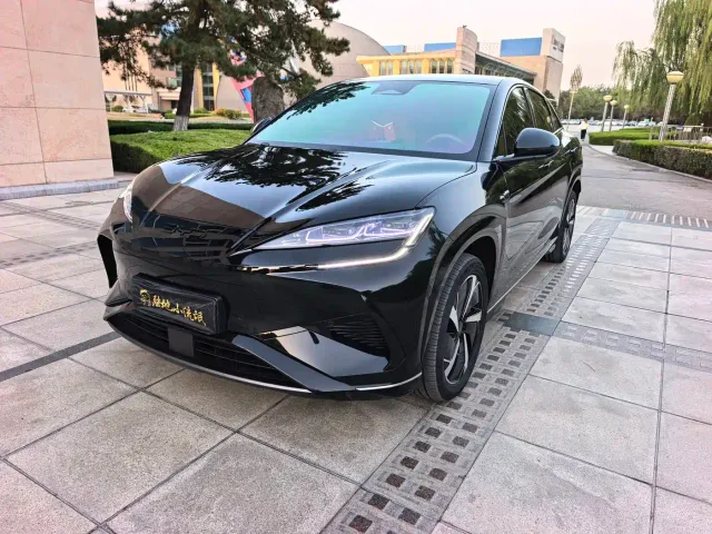 BYD Sealion 07 EV — Фото автомобиля 2