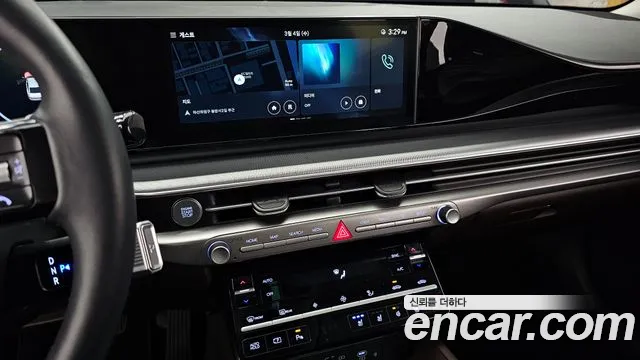 Hyundai Grandeur Grandeur (GN7) 3.5 Бензин 4WD — Фото автомобиля 14
