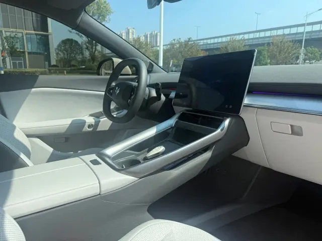 Arcfox Alpha S5 — Фото автомобиля 10