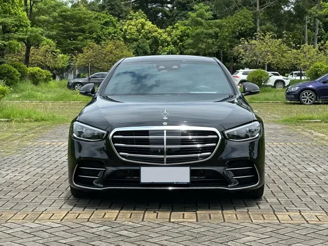 Mercedes-Benz S-Class — Фото автомобиля 2