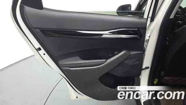 Kia Seltos Seltos Бензин 1.6 турбо 2WD — Фото автомобиля 25