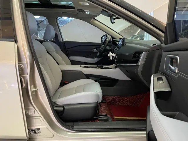 Nissan X-Trail — Фото автомобиля 21