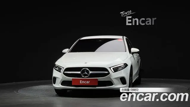 Mercedes-Benz A-Class W177 — Фото автомобиля 3