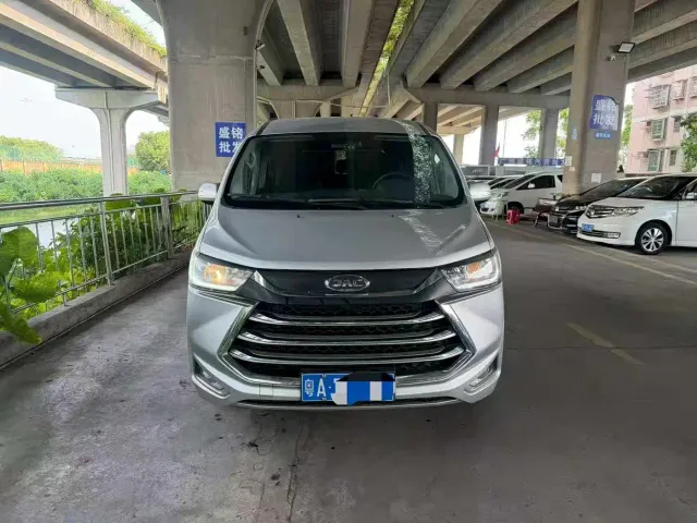JAC Refine M4 — Фото автомобиля 2