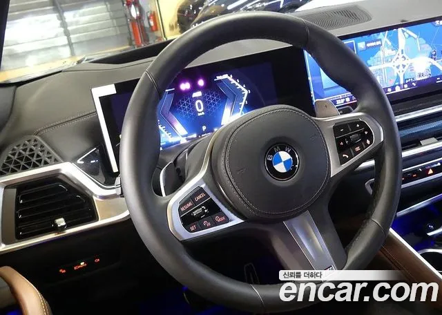 BMW X6 — Фото автомобиля 13