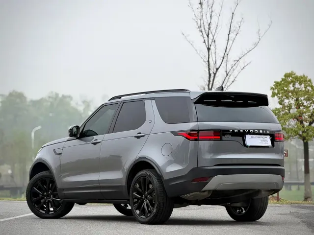 Land Rover Discovery — Фото автомобиля 6
