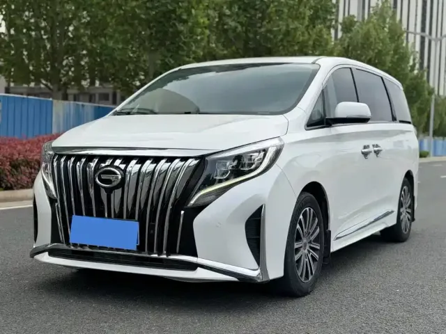 Фотография автомобиля — GAC Trumpchi M8