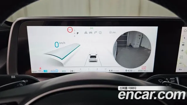 Hyundai Ioniq 6 — Фото автомобиля 11