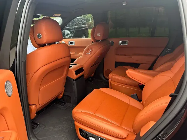 Li Auto L9 — Фото автомобиля 6