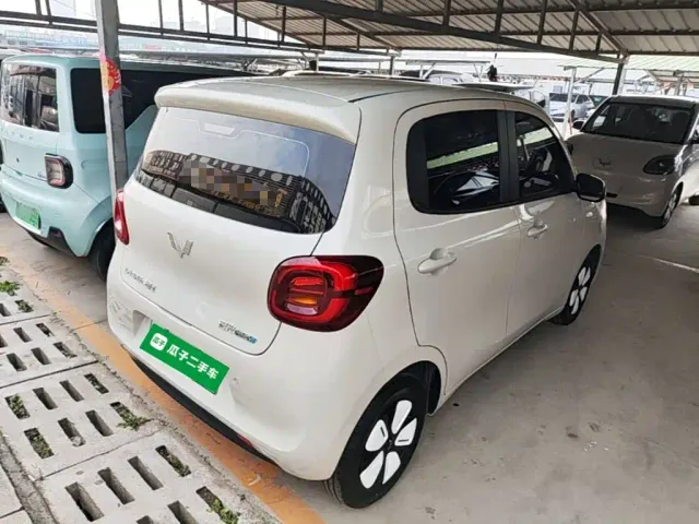 Wuling Hongguang Mini EV — Фото автомобиля 6