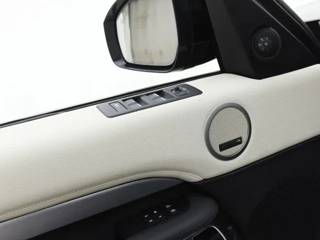 Land Rover Discovery — Фото автомобиля 13