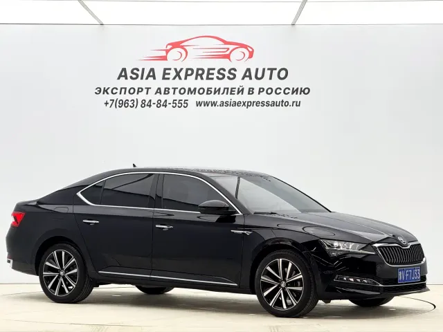 Skoda Superb — Фото автомобиля 3