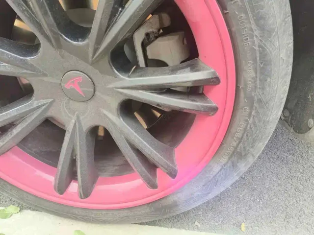 Tesla Model Y — Фото автомобиля 7