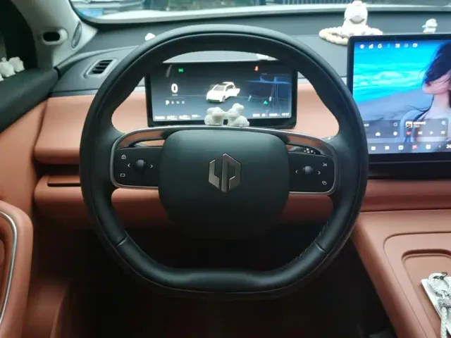 Leapmotor Leapmotor C10 2024 210 Smart Edition — Фото автомобиля 15