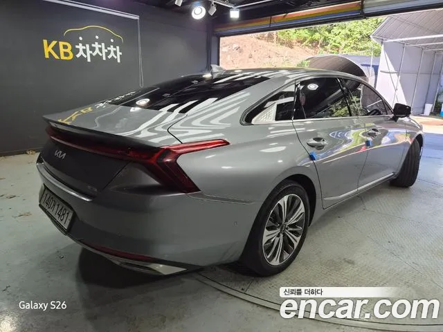 Kia K8 Signature — Фото автомобиля 3