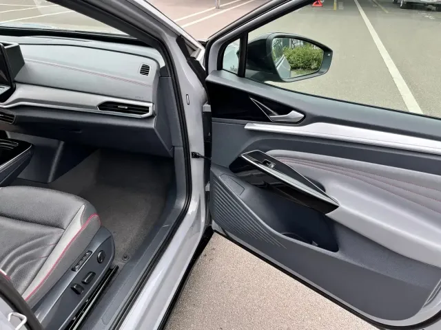Volkswagen ID.4 CROZZ 2021 High Performance PRIME Limited Edition — Фото автомобиля 12