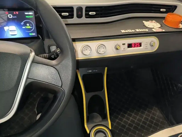 Wuling Hongguang Mini EV — Фото автомобиля 12