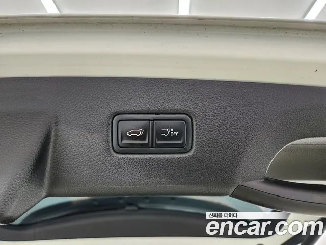 Kia Canival Carnival 4 поколение Дизель 9 мест Signature — Фото автомобиля 15