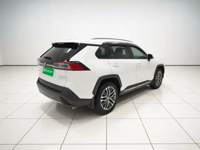 Toyota Wildlander — Фото автомобиля 4