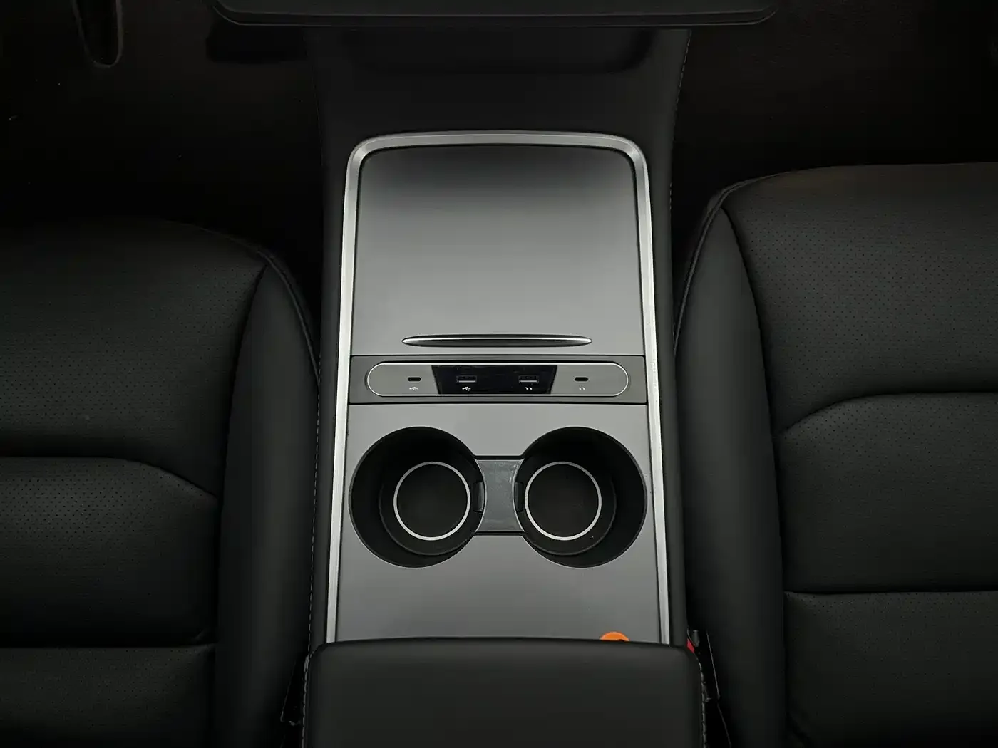 Tesla Model Y 2022 Facelift Rear-Wheel Drive Version — Фото автомобиля 5