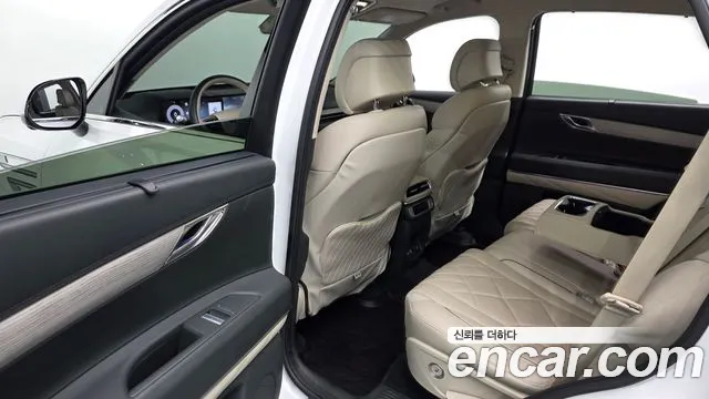 Genesis GV80 2.5T Бензин AWD — Фото автомобиля 12