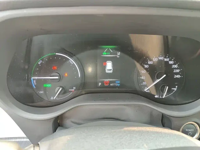 Toyota Sienna — Фото автомобиля 11