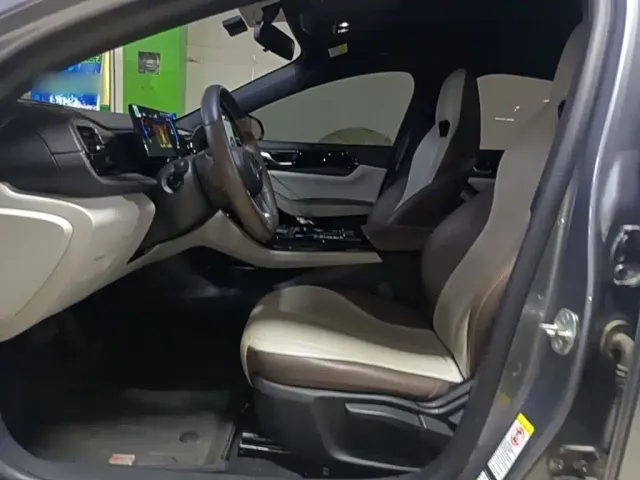 BYD Qin PLUS — Фото автомобиля 14