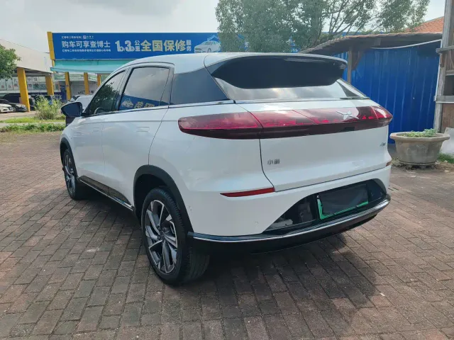 Xpeng G3 — Фото автомобиля 9