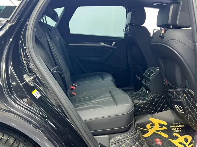 Audi Q5L — Фото автомобиля 15