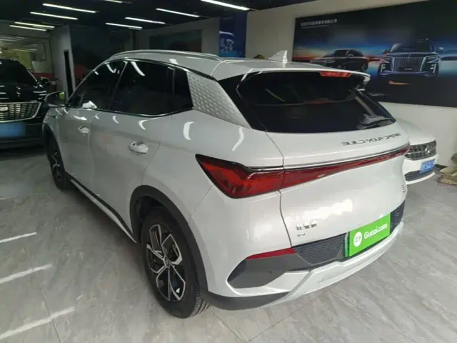 BYD Yuan PLUS — Фото автомобиля 4
