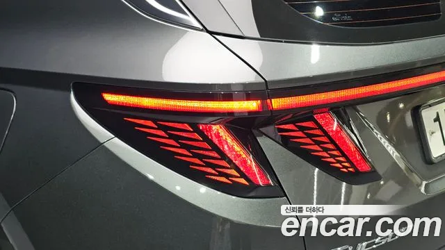 Hyundai Tucson Tucson (NX4) Бензин 1.6 турбо 2WD — Фото автомобиля 22