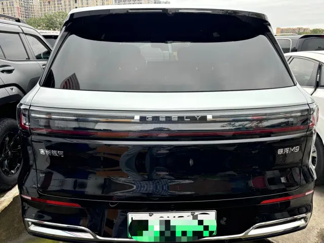 Geely Galaxy M9 — Фото автомобиля 18