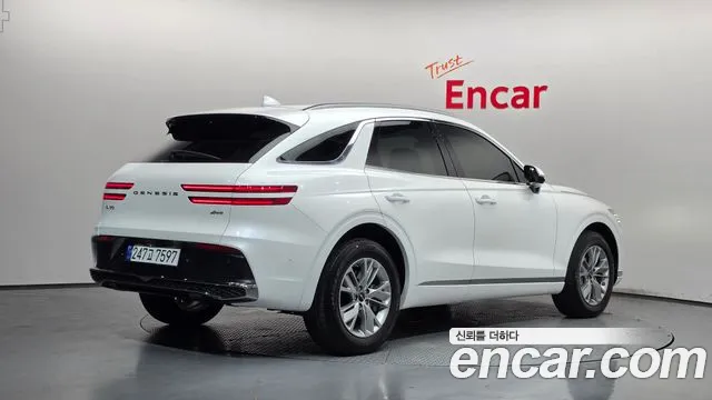 Genesis GV70 — Фото автомобиля 2