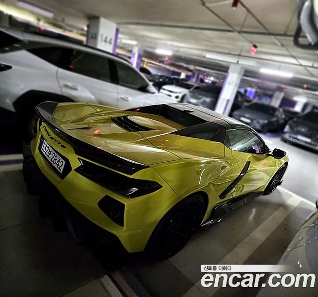 Chevrolet Corvette — Фото автомобиля 6