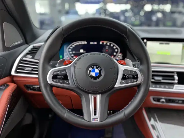 BMW X5 M — Фото автомобиля 15