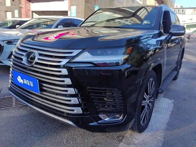 Фотография автомобиля — Lexus LX