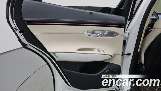 Genesis GV70 3.5T Бензин AWD — Фото автомобиля 22