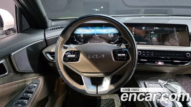 Kia K8 2.5 Бензин 2WD — Фото автомобиля 13