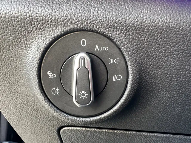 Volkswagen Sagitar — Фото автомобиля 13