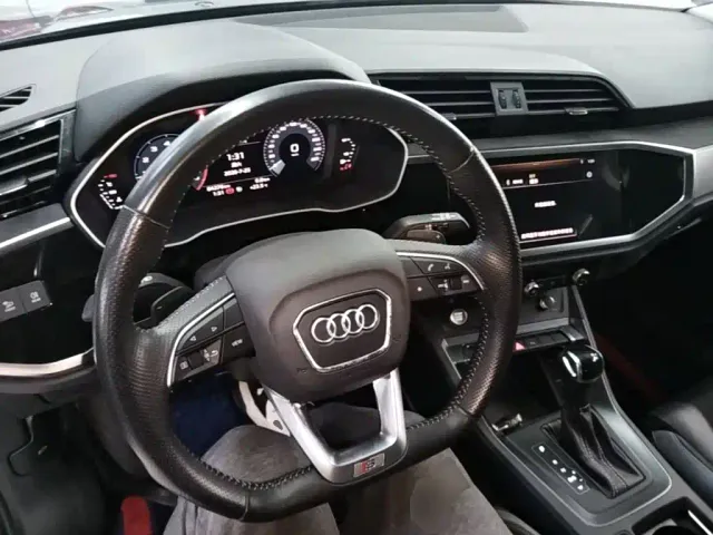 Audi Q3 Sportback — Фото автомобиля 5