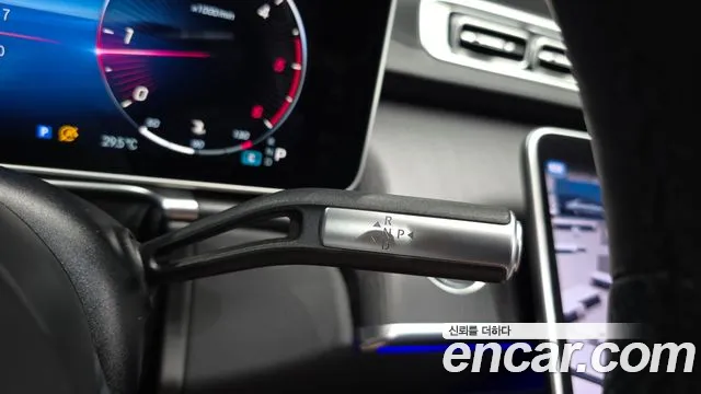 Mercedes-Benz S-Class S-класс W223 — Фото автомобиля 9